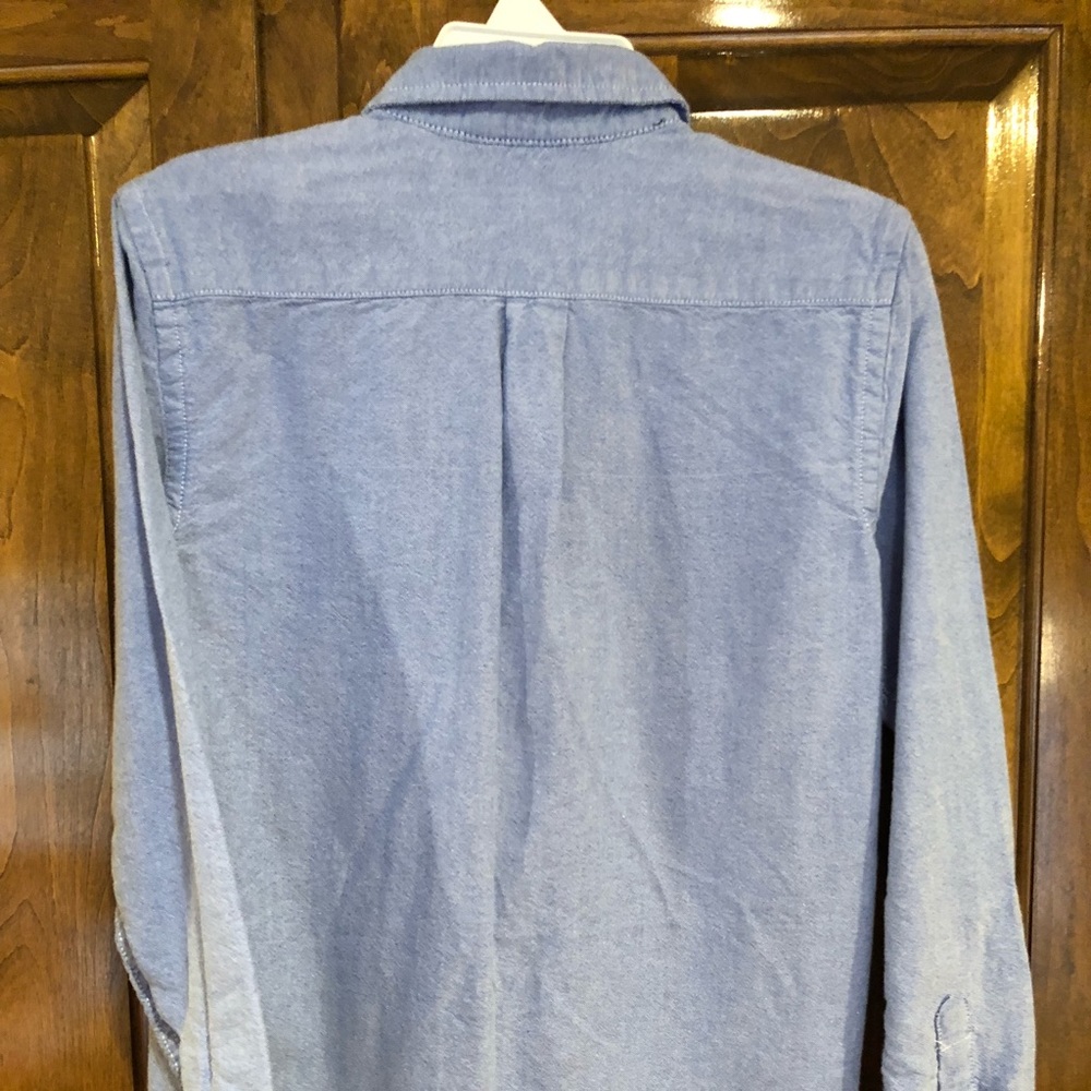 Boys long sleeve button down  The Children’s Place - Picture 2 of 3